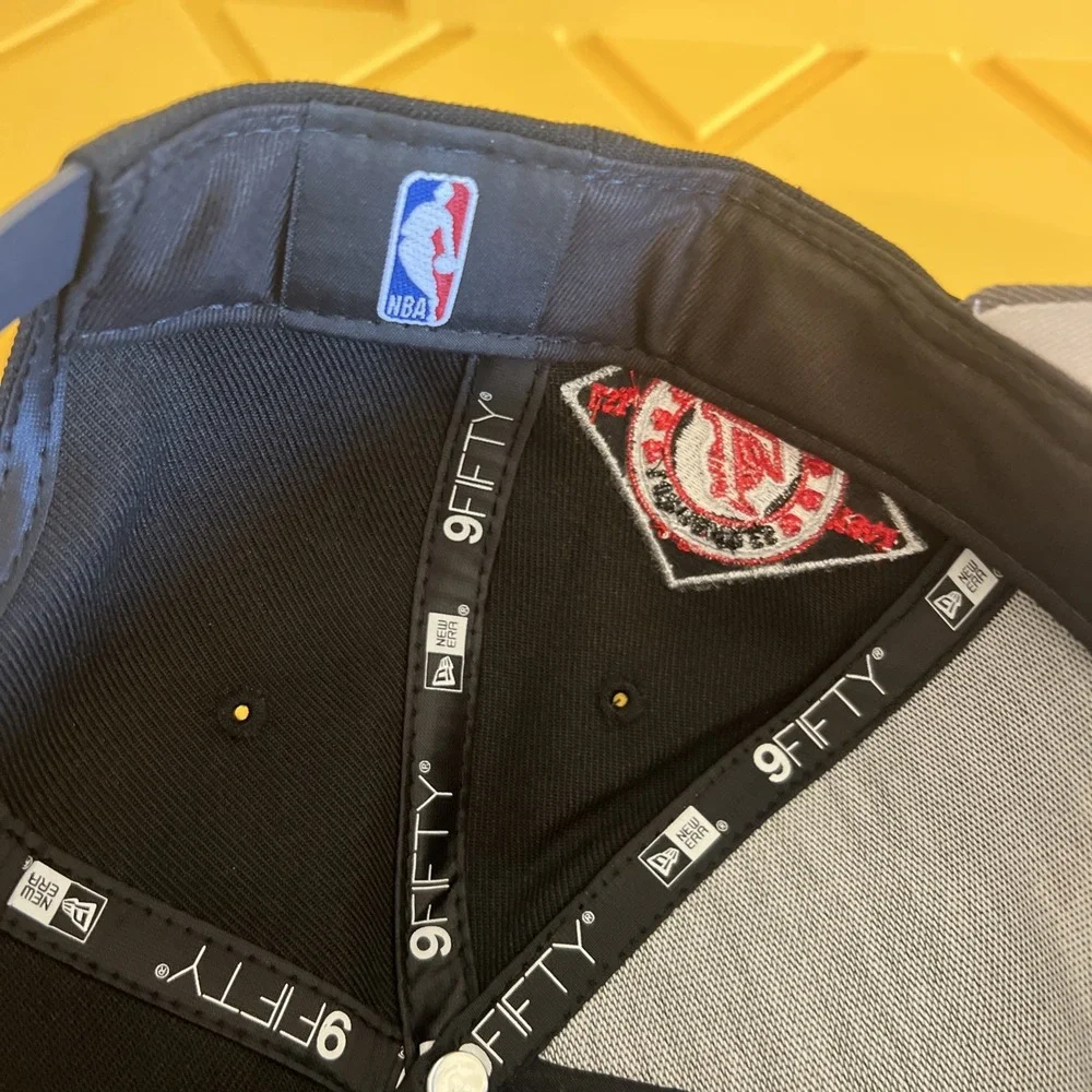 New Era Los Angeles Lakers 9FIFTY A-Frame Black Gray Red Snapback‎ Hat Cap NWT